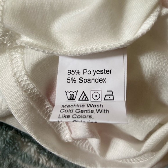 ✨3/$15✨shein y2k crop top - Picture 6 of 6